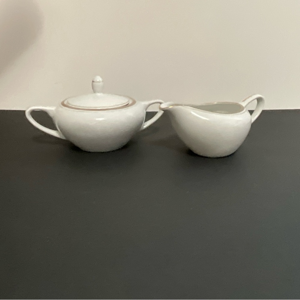 VTG Royalton China Sugar Bowl and Creamer Set Gold Trimmed